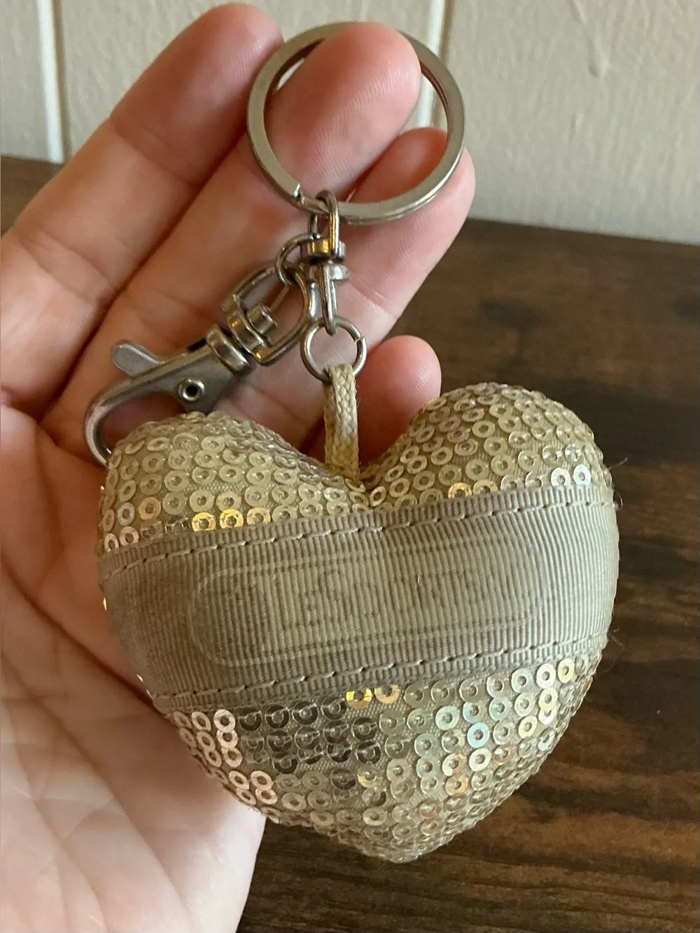 A Very Rare Vintage Gold Sequence Heart LeSportsac Keychain Keyring Bag Charm